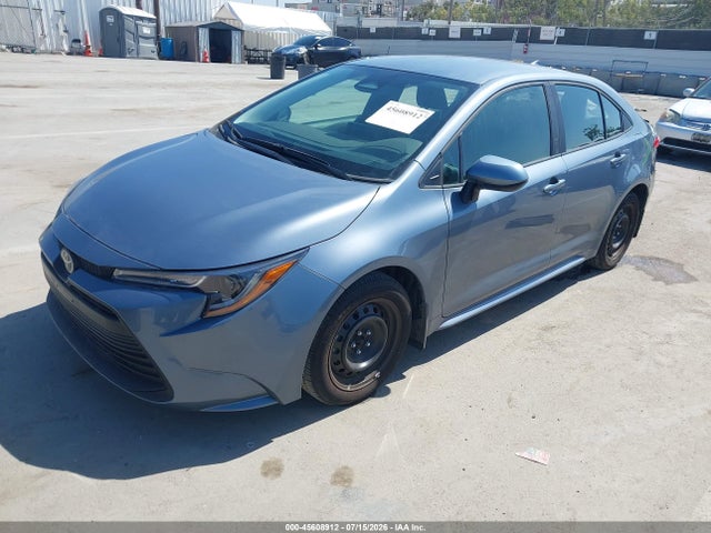 Toyota COROLLA LE 2025 5YFB4MDE0SP230219 Image 2