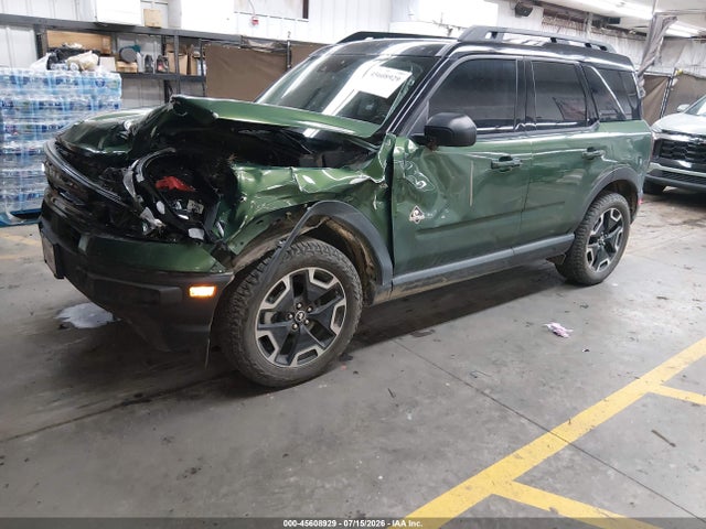 Ford Bronco Sport Outer Banks 2023 3FMCR9C62PRE20274 Image 2