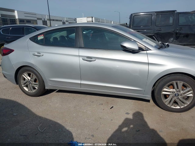 Продаж на аукціоні авто 2019 Hyundai Elantra Sel, vin: 5NPD84LF0KH460699, номер лоту: 45608941