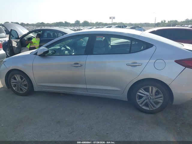 Продаж на аукціоні авто 2019 Hyundai Elantra Sel, vin: 5NPD84LF0KH460699, номер лоту: 45608941