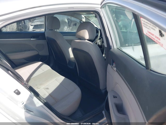 Продаж на аукціоні авто 2019 Hyundai Elantra Sel, vin: 5NPD84LF0KH460699, номер лоту: 45608941