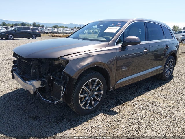 Audi Q7 3.0t Premium 2017 WA1LAAF77HD015162 Image 2