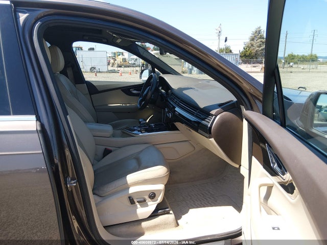 WA1LAAF77HD015162 Audi Q7 3.0t Premium