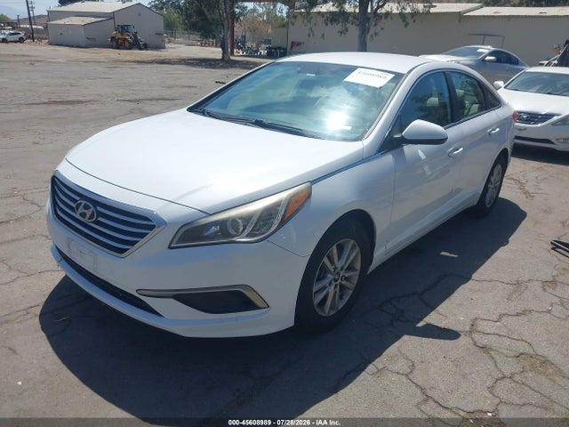 Hyundai Sonata 2017 5NPE24AF4HH588901 Image 2