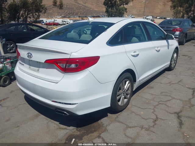 Hyundai Sonata 2017 5NPE24AF4HH588901 Image 4
