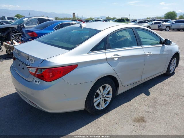 45609019 :رقم المزاد ، 5NPEB4AC6CH344892 vin ، 2012 Hyundai Sonata Gls مزاد بيع