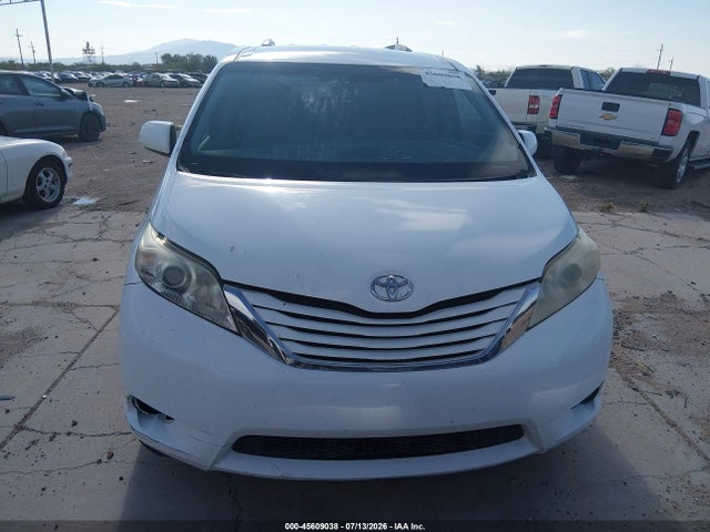 Toyota Sienna Le 8 Passenger 2017 5TDKZ3DC1HS793502 Image 12