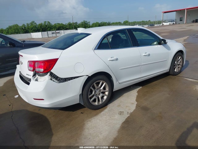 Chevrolet MALIBU 1LT 2015 1G11C5SL1FF234260 Image 4