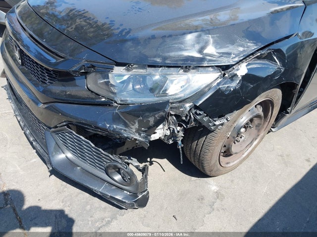 45609079 :رقم المزاد ، SHHFK7G4XJU230586 vin ، 2018 Honda Civic Sport مزاد بيع