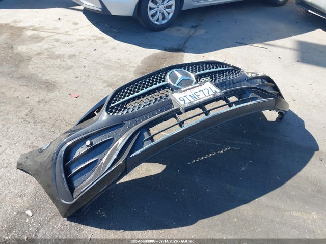 W1KMJ4HB9RF042761 Mercedes-Benz Cle 300 4matic