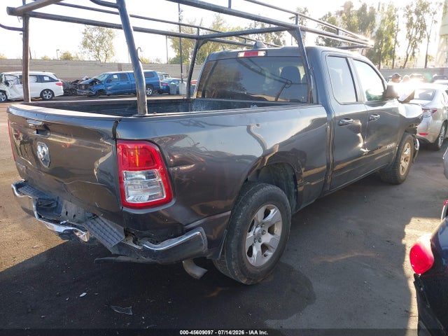 45609097 :رقم المزاد ، 1C6RREBG0MN593508 vin ، 2021 Ram 1500 Big Horn  4x2 6'4 Box مزاد بيع