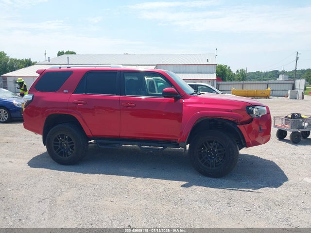 Toyota 4RUNNER SR5 2018 JTEBU5JR5J5508911 Image 13
