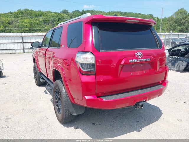 Toyota 4RUNNER SR5 2018 JTEBU5JR5J5508911 Image 3