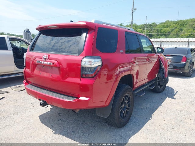 Toyota 4RUNNER SR5 2018 JTEBU5JR5J5508911 Image 4