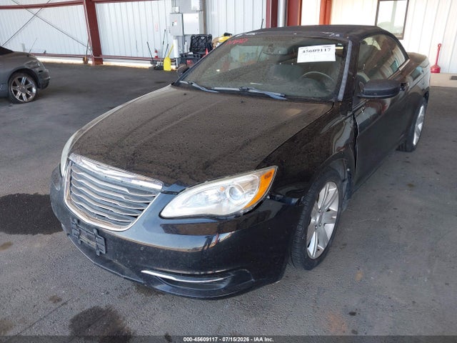 Продаж на аукціоні авто 2013 Chrysler 200 Touring, vin: 1C3BCBEB9DN676367, номер лоту: 45609117