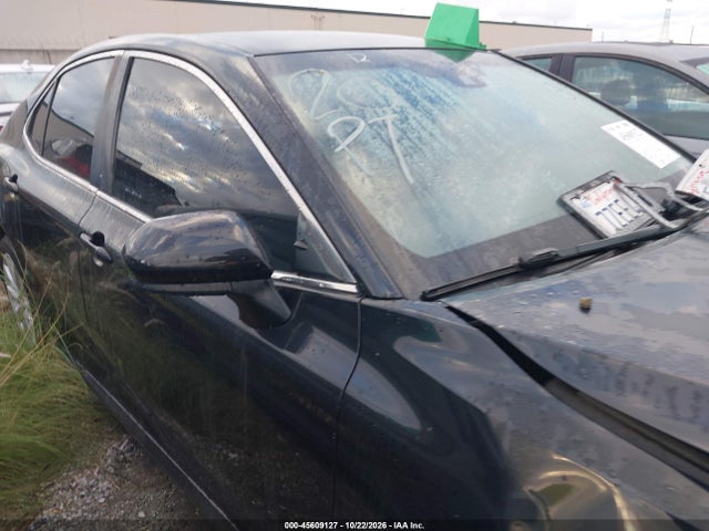 2018 Toyota Camry Le მანქანა იყიდება აუქციონზე, vin: JTNB11HK3J3021101, აუქციონის ნომერი: 45609127