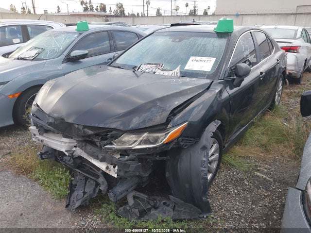 2018 Toyota Camry Le მანქანა იყიდება აუქციონზე, vin: JTNB11HK3J3021101, აუქციონის ნომერი: 45609127