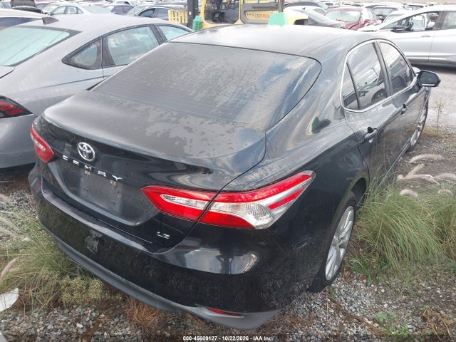 2018 Toyota Camry Le მანქანა იყიდება აუქციონზე, vin: JTNB11HK3J3021101, აუქციონის ნომერი: 45609127