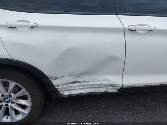 5UXWX9C35H0T22885 BMW X3 Xdrive28i