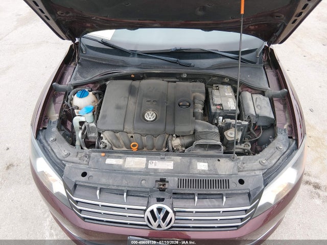 2012 Volkswagen Passat 2.5l Sel მანქანა იყიდება აუქციონზე, vin: 1VWCP7A32CC037724, აუქციონის ნომერი: 45609139