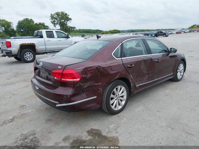 2012 Volkswagen Passat 2.5l Sel მანქანა იყიდება აუქციონზე, vin: 1VWCP7A32CC037724, აუქციონის ნომერი: 45609139