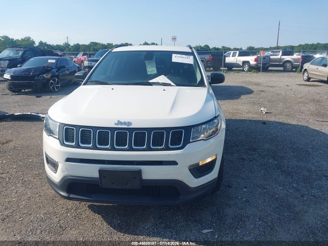 45609187 :رقم المزاد ، 3C4NJDAB6JT163394 vin ، 2018 Jeep Compass Sport 4x4 مزاد بيع