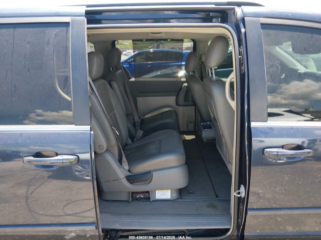 Продаж на аукціоні авто 2008 Chrysler Town & Country Touring, vin: 2A8HR54P98R662568, номер лоту: 45609196