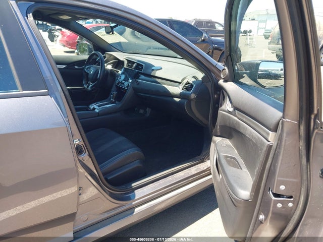 45609208 :رقم المزاد ، 19XFC2F82KE208336 vin ، 2019 Honda Civic Sport مزاد بيع