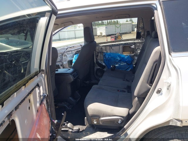 Toyota Highlander Le 2018 5TDZARFH6JS038272 Image 8