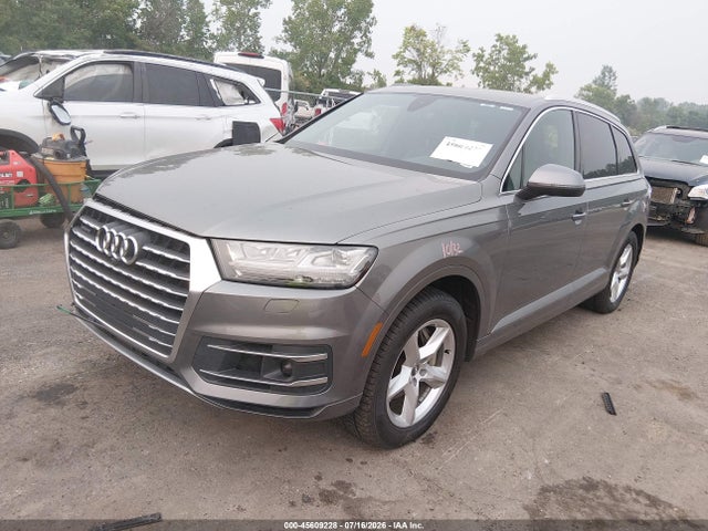 Продажа на аукционе авто 2017 Audi Q7 3.0t Premium, vin: WA1LAAF79HD043951, номер лота: 45609228