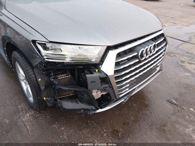 Продажа на аукционе авто 2017 Audi Q7 3.0t Premium, vin: WA1LAAF79HD043951, номер лота: 45609228