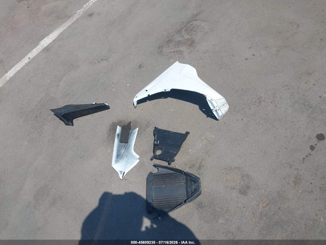 Honda Vfr800 F 2014 JH2RC7950EK000430 Image 12