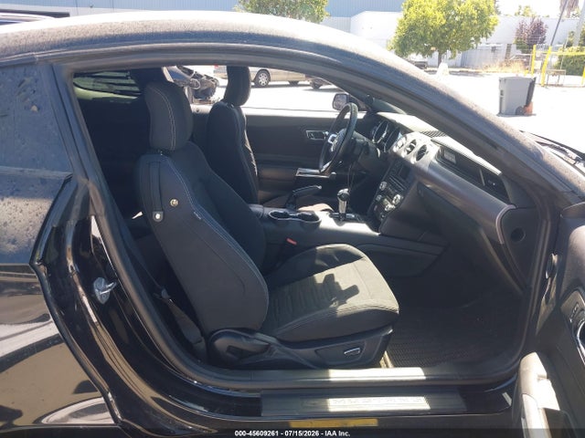 Ford MUSTANG GT 2017 1FA6P8CF3H5330983 Image 5