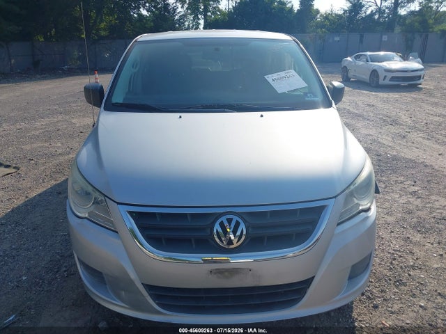 2011 Volkswagen Routan S მანქანა იყიდება აუქციონზე, vin: 2V4RW4DG9BR717709, აუქციონის ნომერი: 45609263
