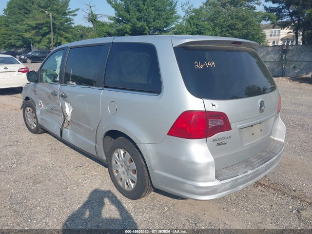 2011 Volkswagen Routan S მანქანა იყიდება აუქციონზე, vin: 2V4RW4DG9BR717709, აუქციონის ნომერი: 45609263