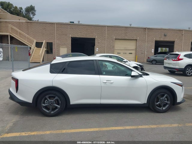 KIA K4 Lxs 2025 3KPFT4DE2SE063285 Image 13