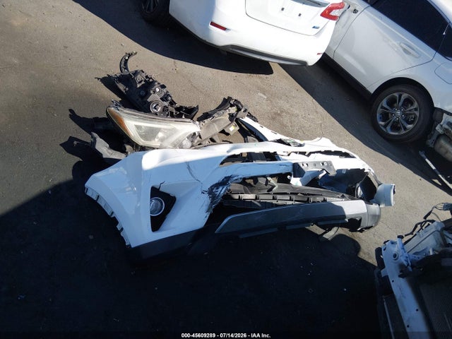 Toyota Rav4 Xle 2018 JTMRFREV6JJ220298 Image 12