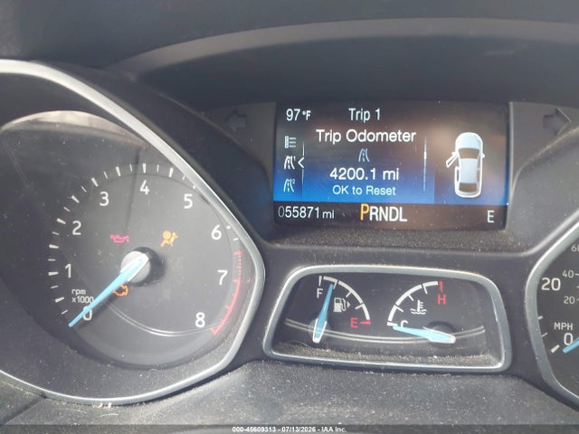 45609313 :رقم المزاد ، 1FADP3K22HL319638 vin ، 2017 Ford Focus Se مزاد بيع