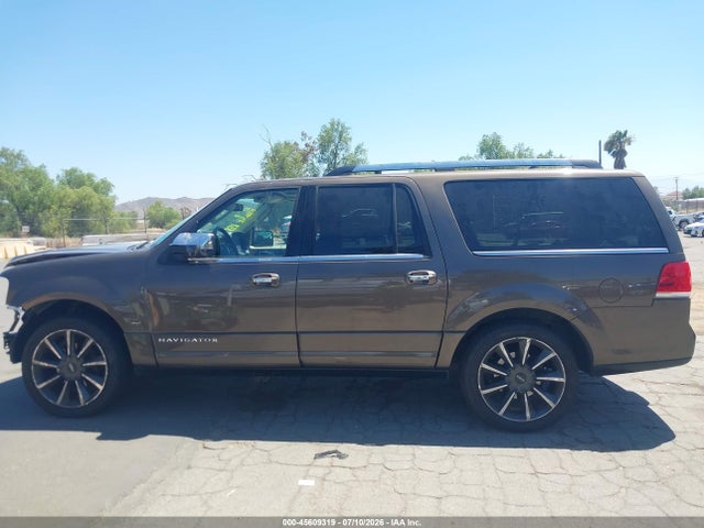 5LMJJ3LT2GEL05935 Lincoln Navigator L Reserve