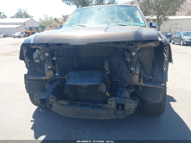 5LMJJ3LT2GEL05935 Lincoln Navigator L Reserve