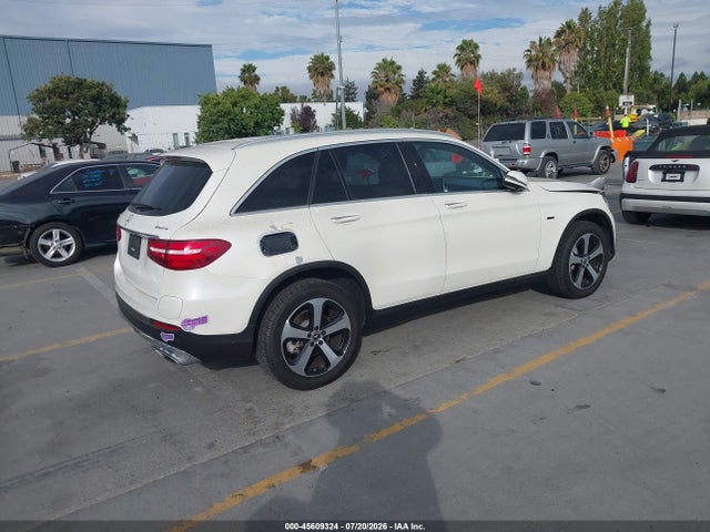 WDC0G5EB8KF611018 Mercedes-Benz Glc 350e 4matic