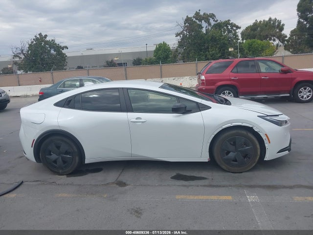 JTDACACU2P3010568 Toyota Prius Prime Se