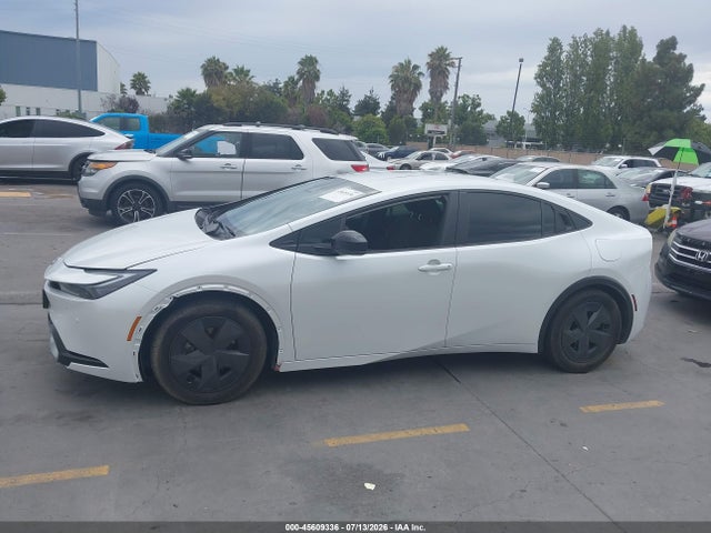 JTDACACU2P3010568 Toyota Prius Prime Se