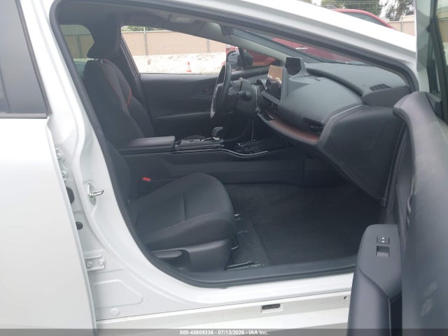 JTDACACU2P3010568 Toyota Prius Prime Se