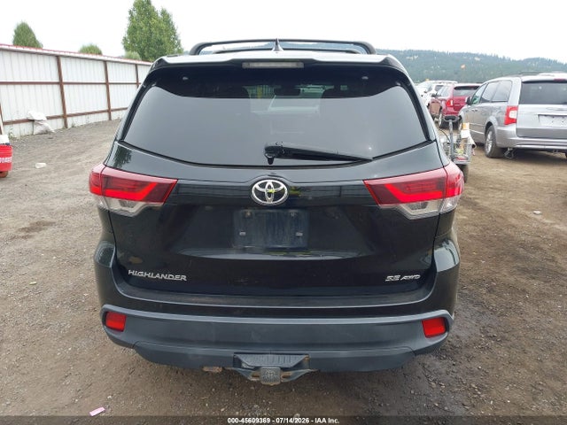 5TDJZRFH5KS564304 Toyota Highlander Se