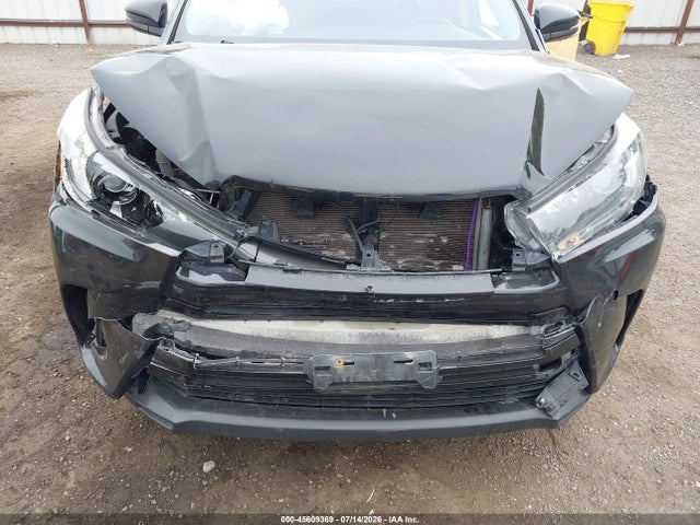 5TDJZRFH5KS564304 Toyota Highlander Se