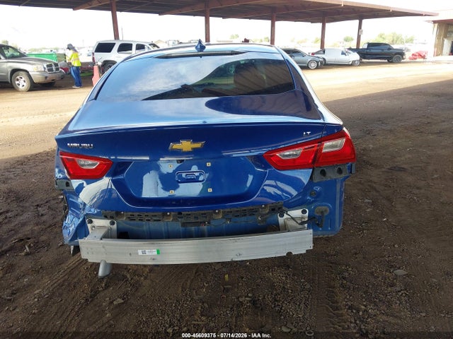 1G1ZD5ST7PF130812 Chevrolet Malibu Fwd 1lt