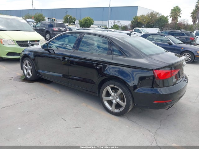 Audi A3 1.8t Premium 2016 WAUA7GFF2G1021843 Image 3