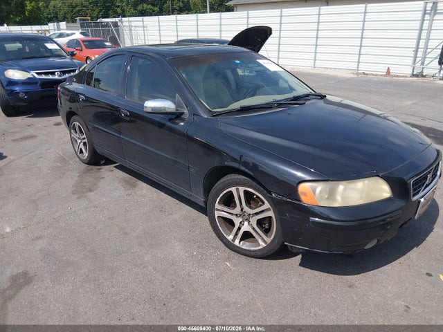Продажа на аукционе авто 2006 Volvo S60 T5, vin: YV1RS547362547356, номер лота: 45609400