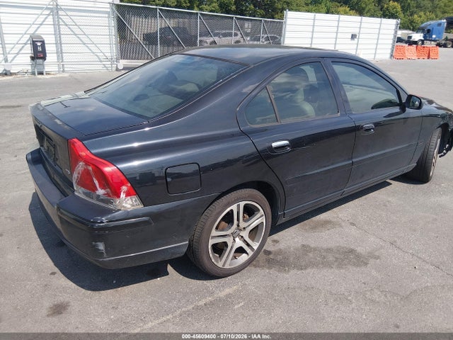 Продажа на аукционе авто 2006 Volvo S60 T5, vin: YV1RS547362547356, номер лота: 45609400